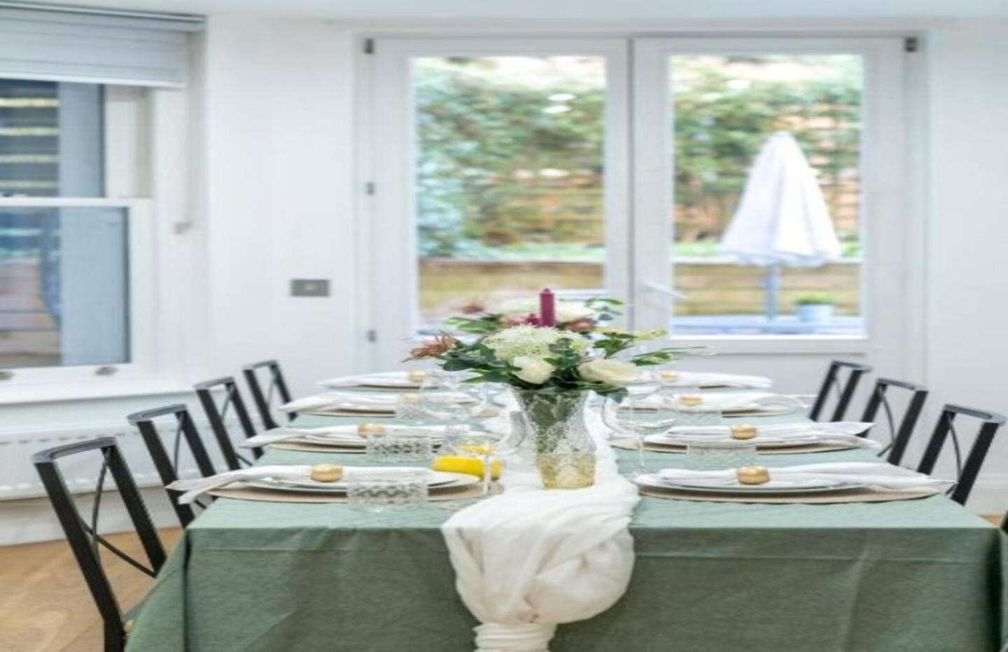 Niru Experience Luxury Boutique Garden 2Bd 2Ba Apartment London Bagian luar foto