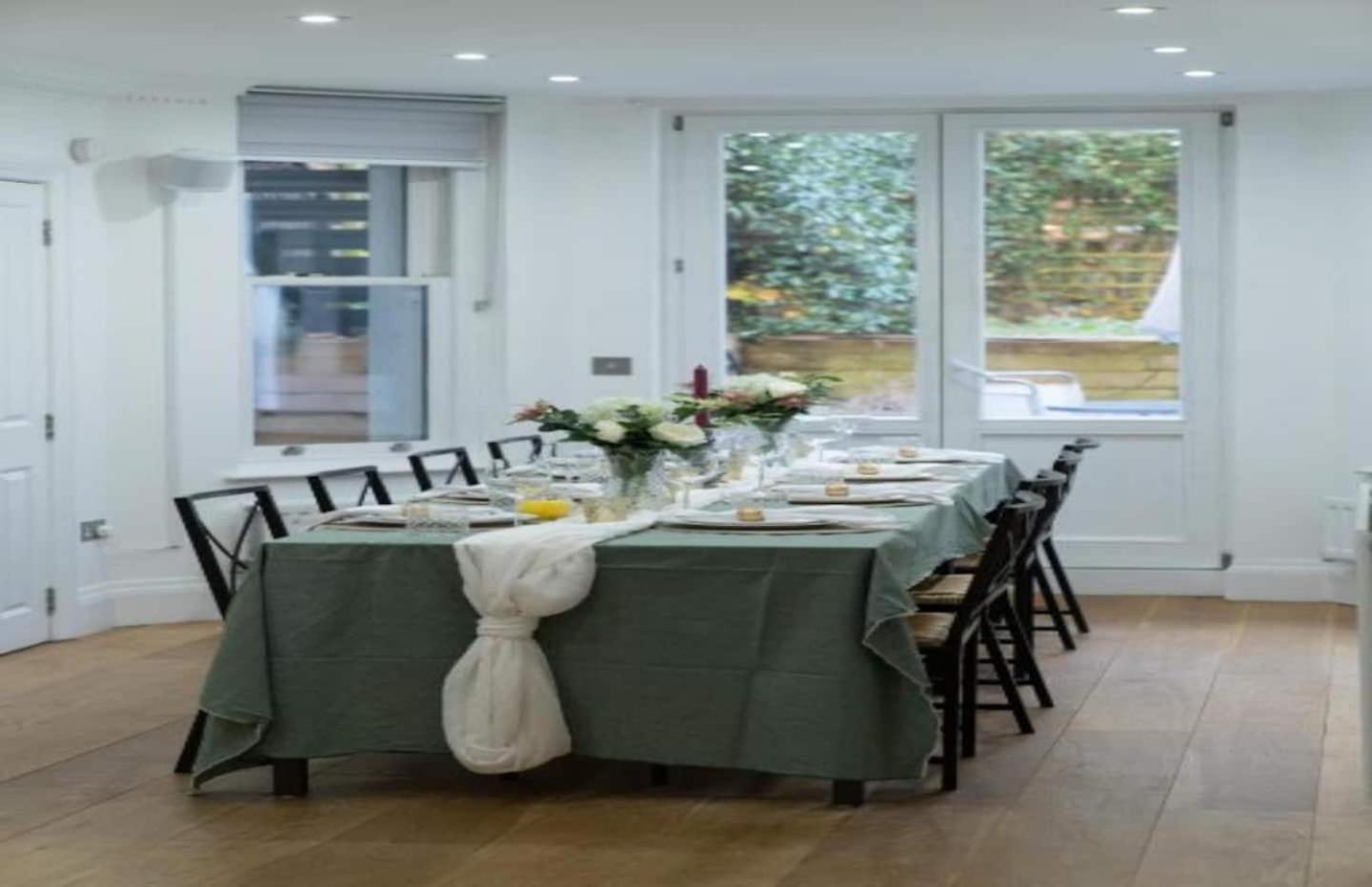Niru Experience Luxury Boutique Garden 2Bd 2Ba Apartment London Bagian luar foto